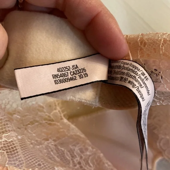 VS BRA NO UNDERWIRE - Picture 10 of 14